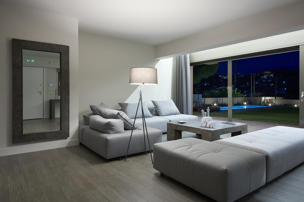 Elaia Luxury Suites Lagonisi Exterior photo