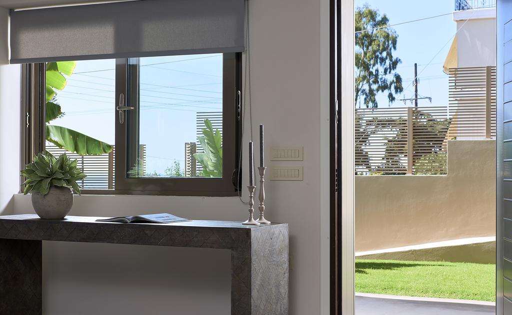 Elaia Luxury Suites Lagonisi Exterior photo